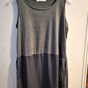 5 for $25! O2 Collection Gray/Black Sheer Tunic Tank - L
